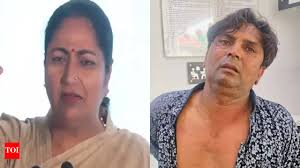டெல்லி முதல்வர் மீது தாக்குதல்